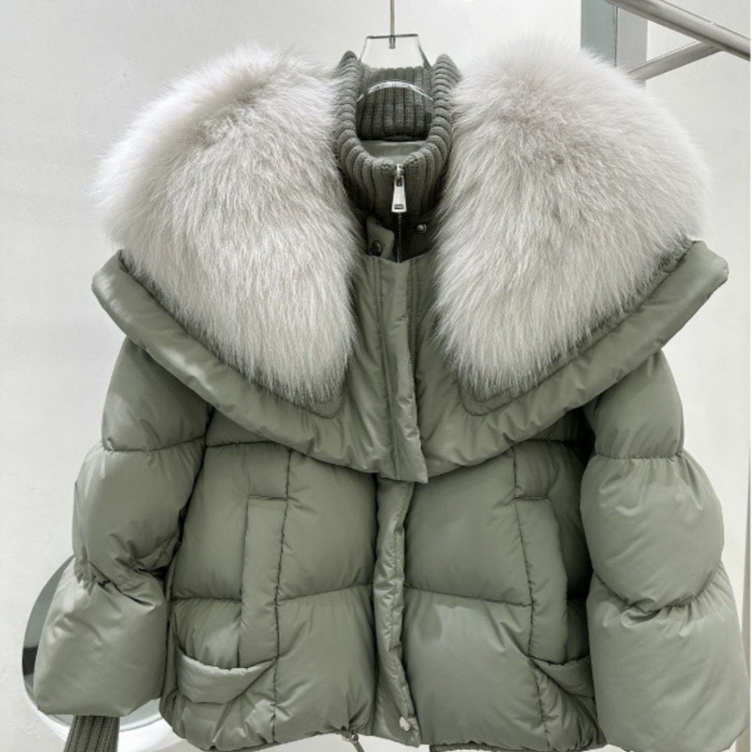 Confection_haut_de_gamme_et_design_intemporel_de_la_jacket_Luxuriose_._183fcb64-7c96-4f47-b56f-74794c9b622c.jpg Luxuriose™ | Jacket Femme Élégance et Confort pour l’Hiver - Image 1